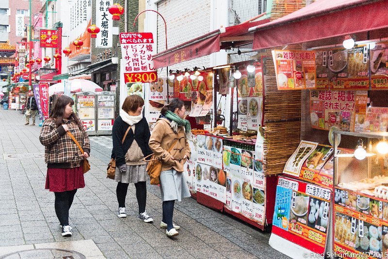 20150314_095721 D4S.jpg - Chinatown, Kobe